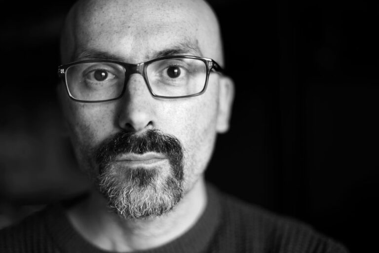 Un luchador en el absurdo desafío del cine independiente