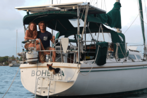 PODCAST: «Poner la vida en pausa y recorrer el mundo en un velero», con El viaje de Bohemia