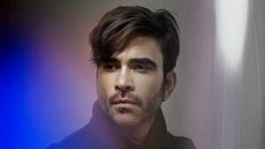 Robyn Lekker lanza sus EPs El sitio en que mi cuerpo cae y Anomalía I–II en vinilo con envíos a todo el mundo